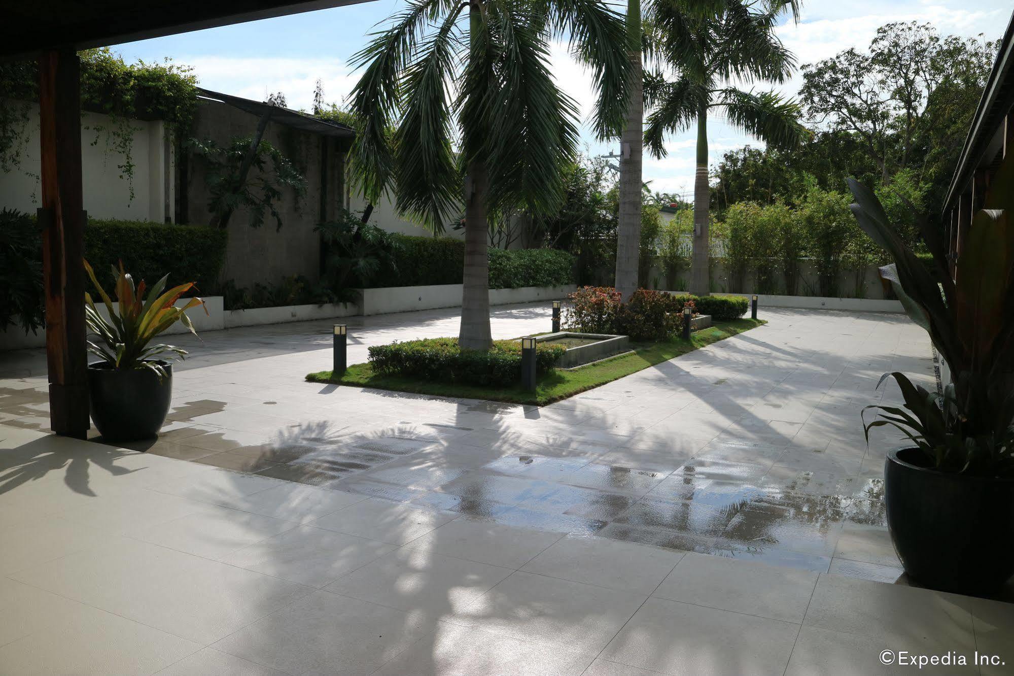Sugarland Hotel Bacolod Exterior photo